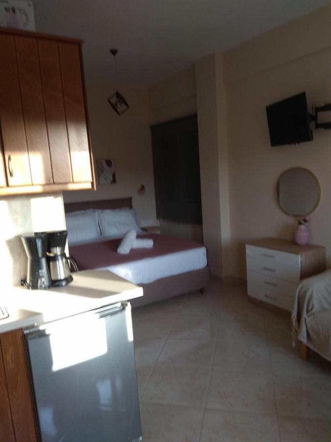 Elena Roza Apartment Mesongí Eksteriør bilde