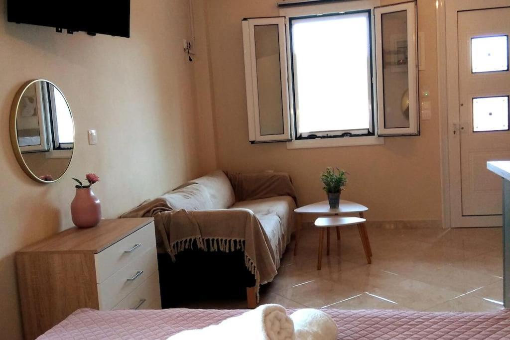 Elena Roza Apartment Mesongí Eksteriør bilde