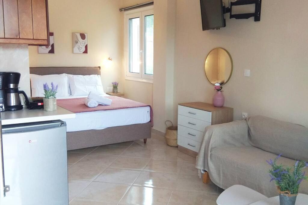 Elena Roza Apartment Mesongí Eksteriør bilde